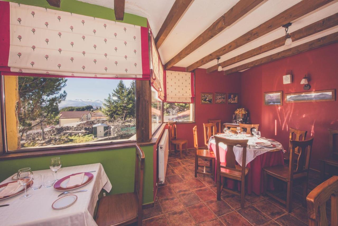 Hotel Rural La Dehesilla Barajas de Gredos Eksteriør billede